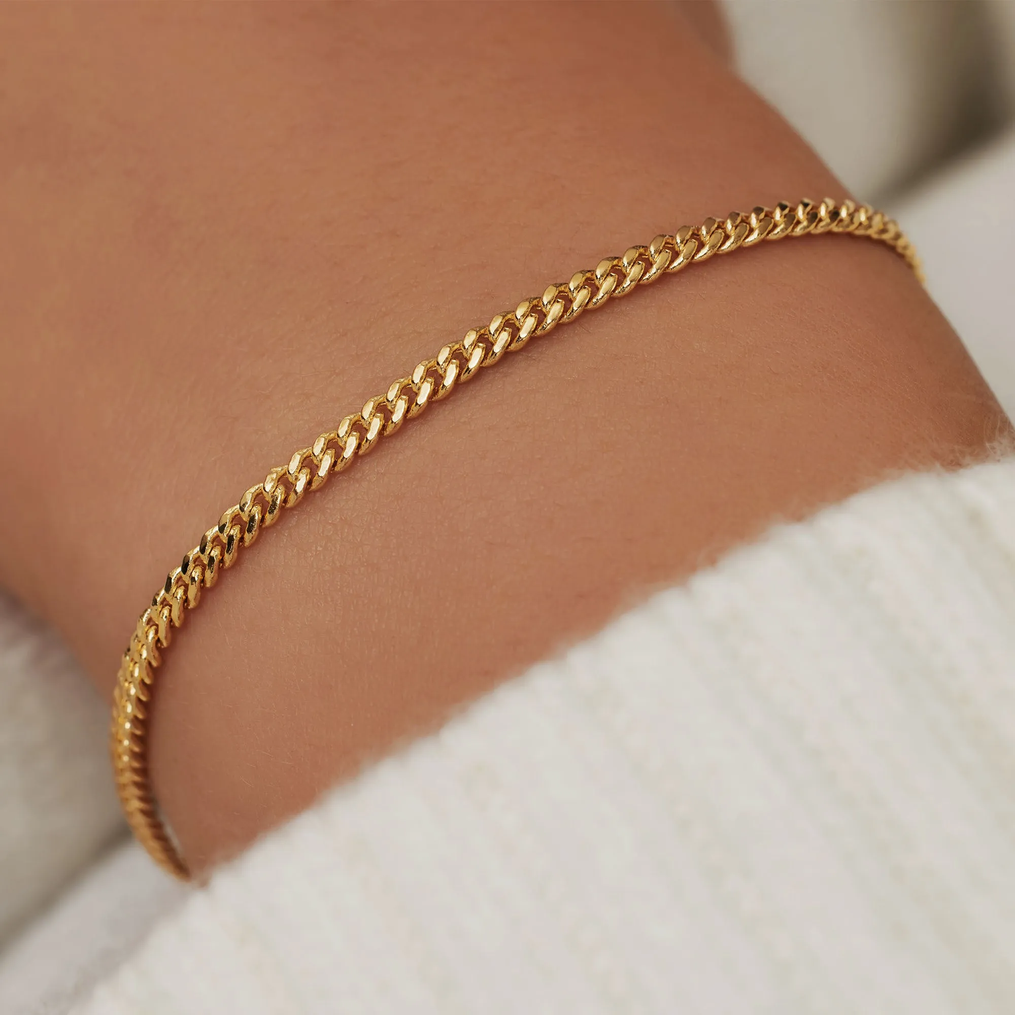 Aidee Julee 14 karat gold link bracelet