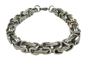 Beautiful Silver-Colour Retro Interlock Chain Bracelets for Ladies - Great as Gift