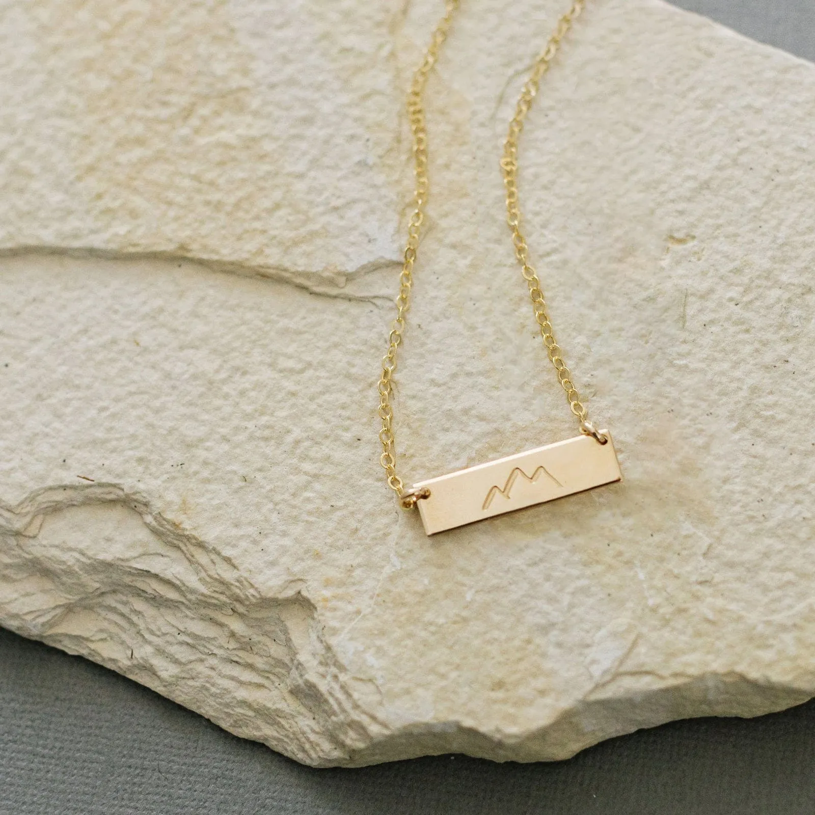 Mini Bar Necklace | 1.0 horizontal bar | Final Sale